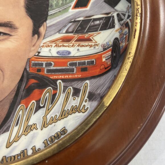 Alan Kulwicki #7 Collector Plate Series Ltd Edition with 11" Round Wood Frame - Picture 4 of 9